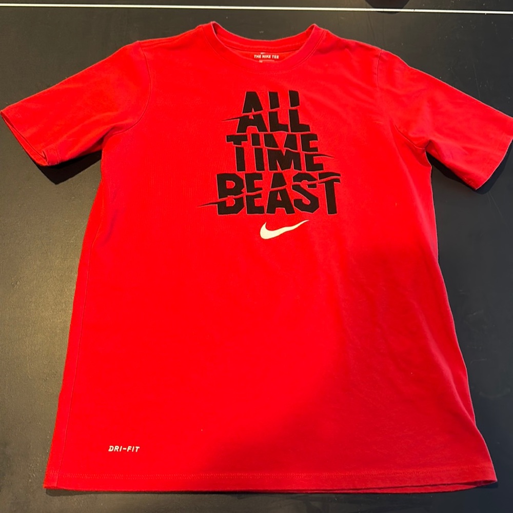Nike all time beast tee